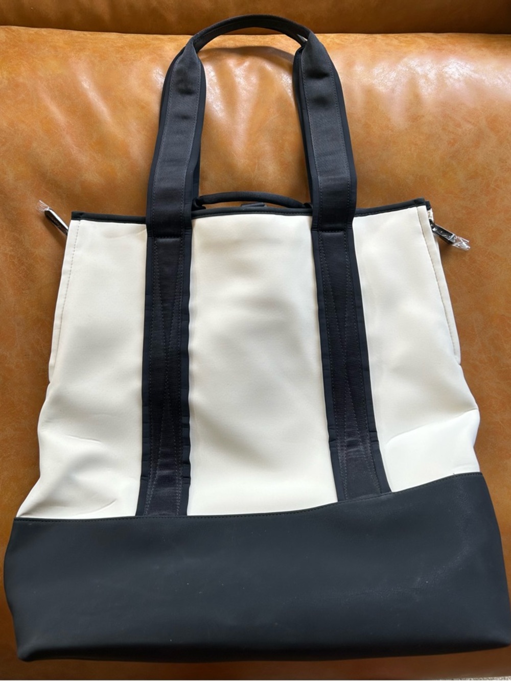 Caraa x Athleta Everyday Vinyasa Tote Bone Cream New Without Tags - Picture 5 of 11